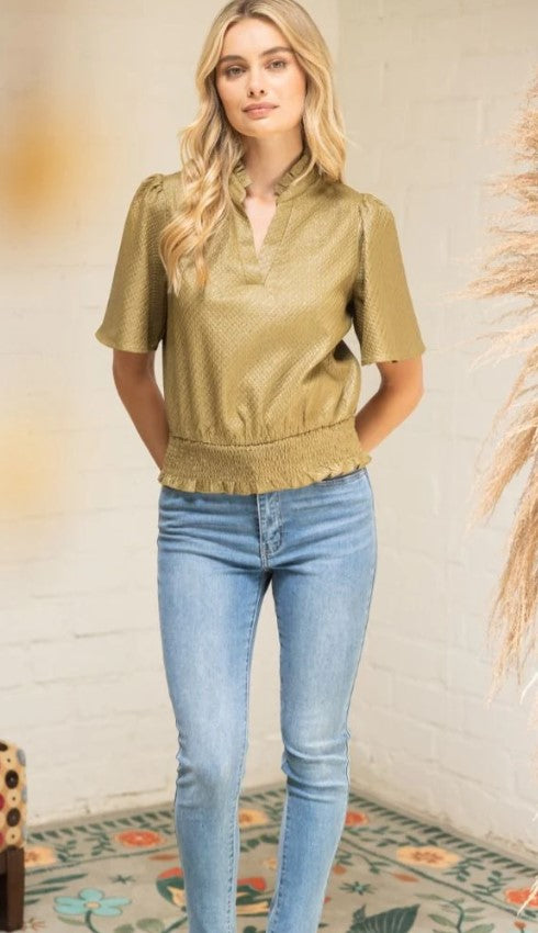 Alma Textured V-Neck Top W/Smocked Hem